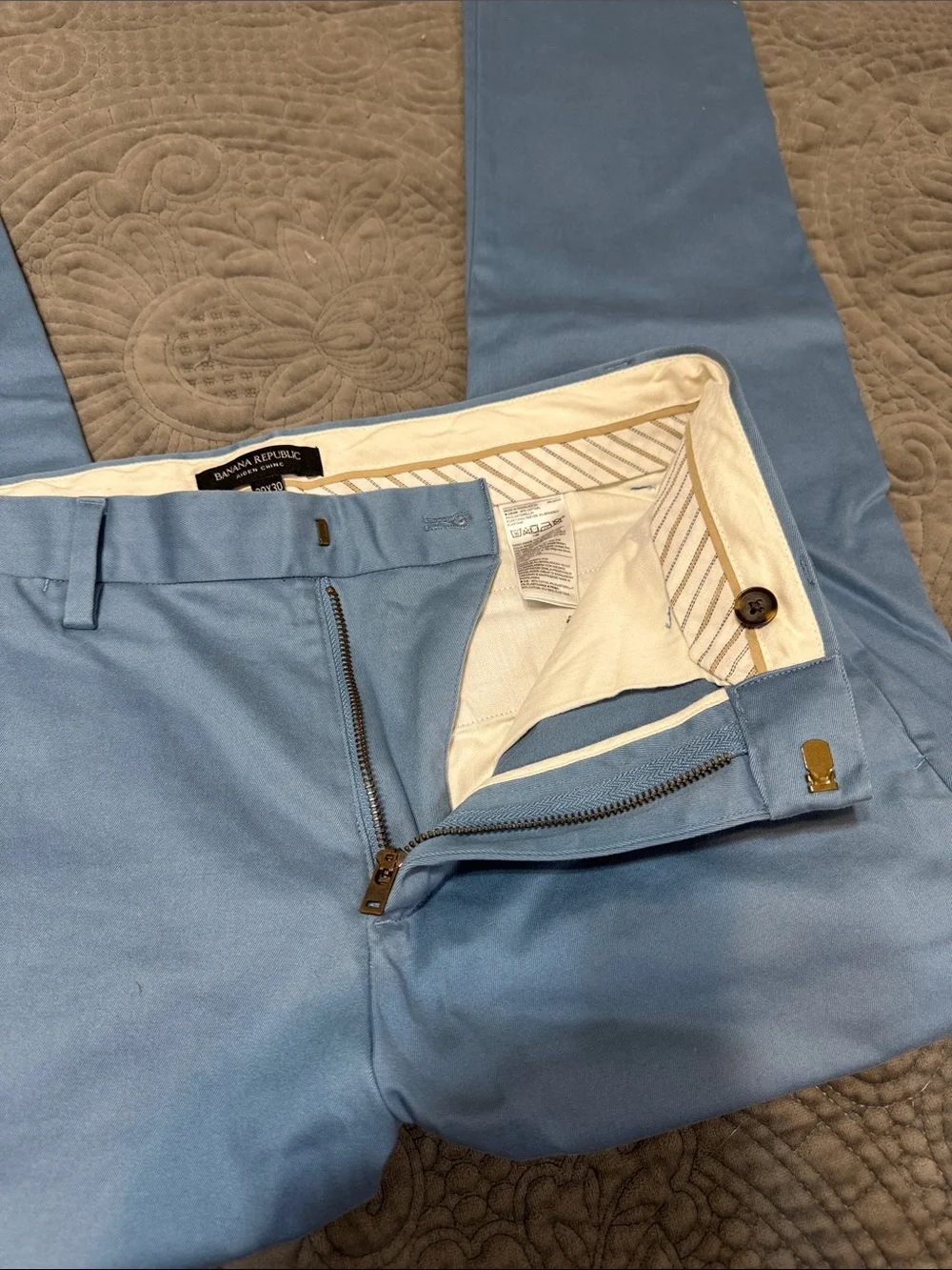Banana Republic Light Blue Chino Pants Size 30”/ 30”